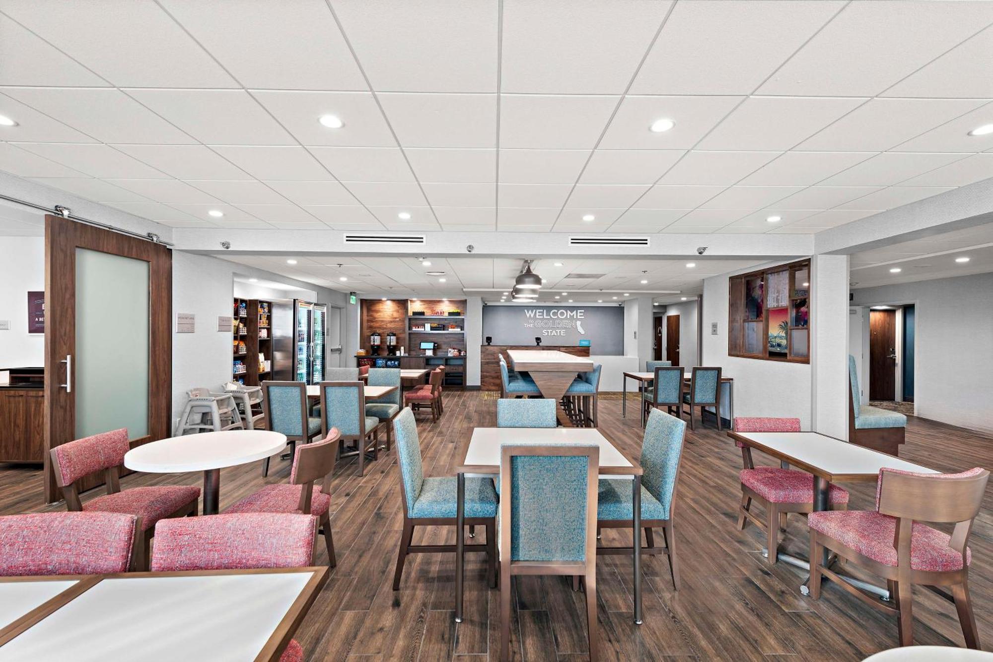 Hampton Inn Los Angeles Airport Lennox Екстер'єр фото